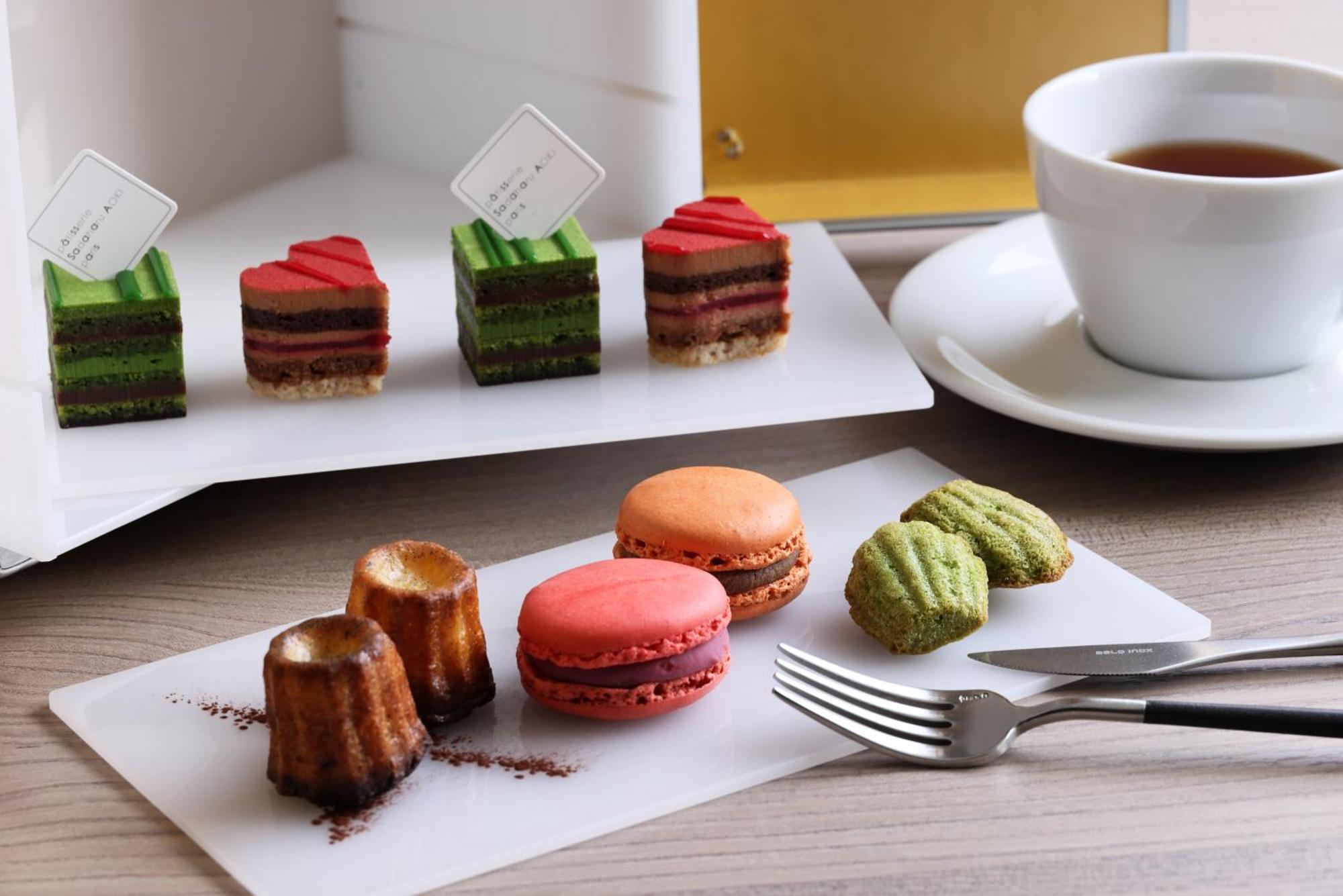 The Royal Park Hotel Iconic Quioto Exterior foto A selection of French pastries